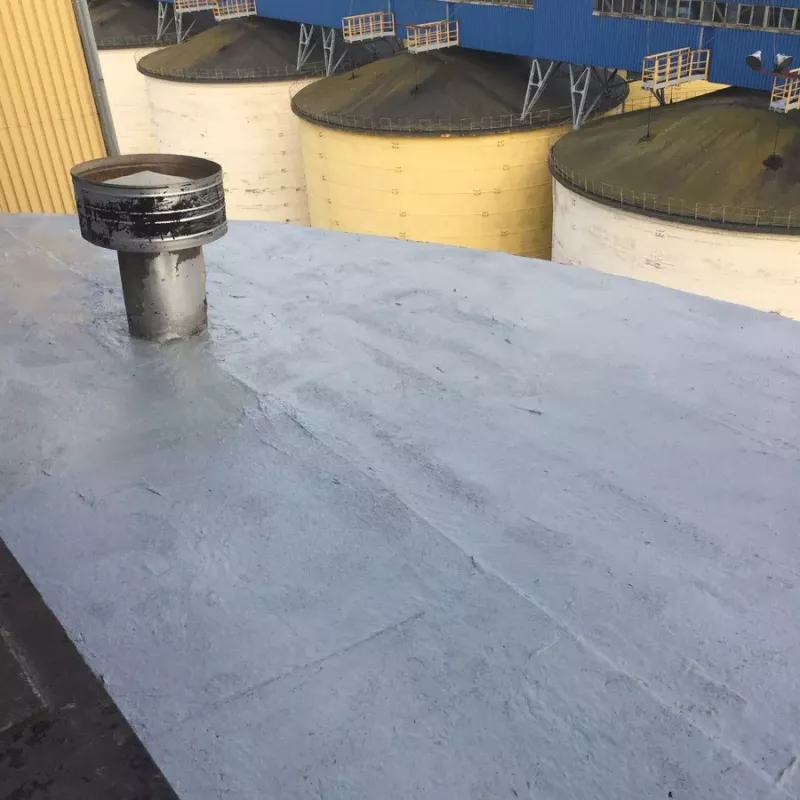 Fillcoat – masa do szybkiego uszczelniania dachów i przecieków